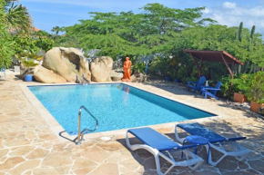 Гостиница Villa Bougainvillea Aruba Rumba Suite  Палм-Бич